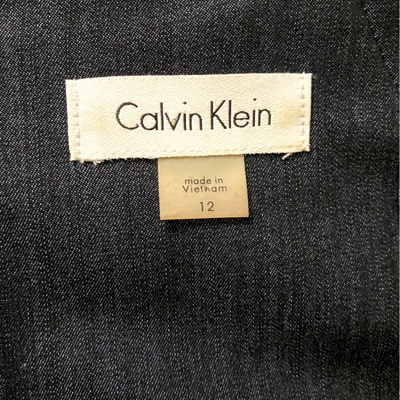 Calvin Klein Pleat Side Dress women’s Size 12. - Picture 4 of 4